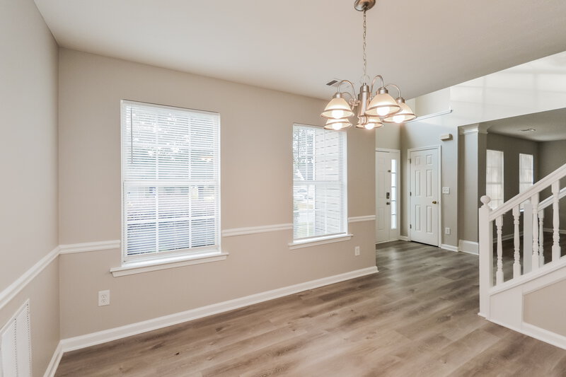 2,140/Mo, 95 Hazelhurst Dr Covington, GA 30016 Dining Room View