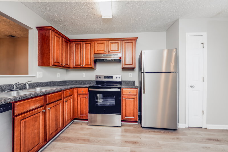1,615/Mo, 3523 Waldrop Trl Decatur, GA 30034 Kitchen View