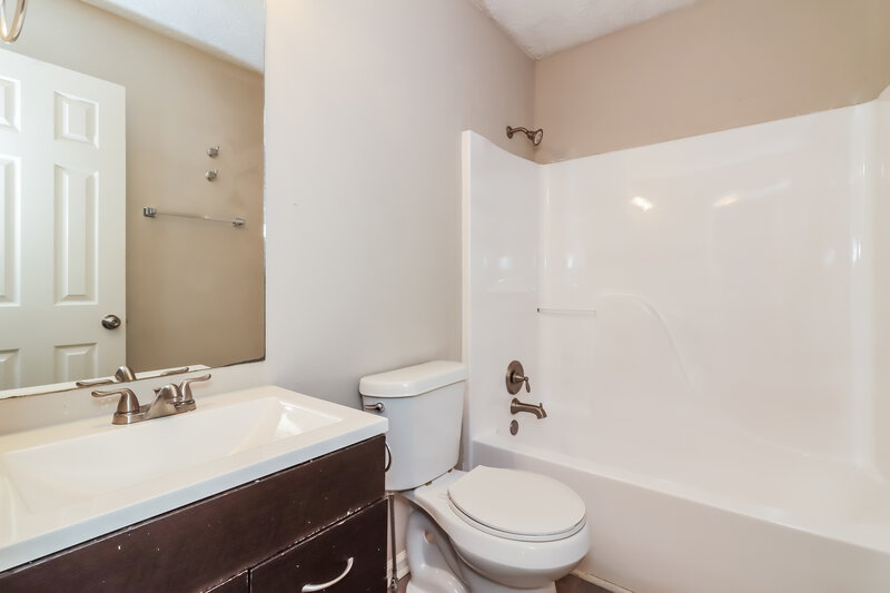 1,355/Mo, 71 Brooke Dr Dallas, GA 30157 Bathroom View