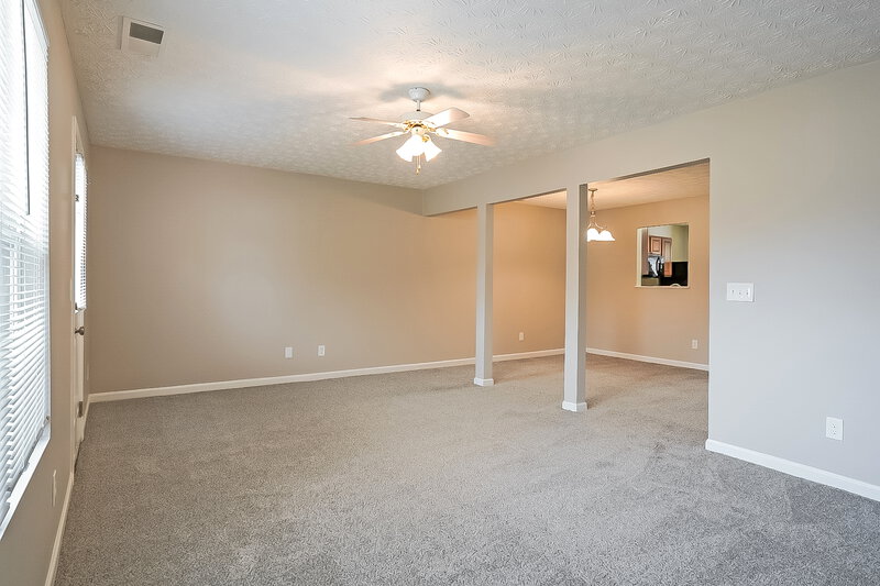 2,600/Mo, 216 Meadowlark Pl Austell, GA 30168 Living Room View 2