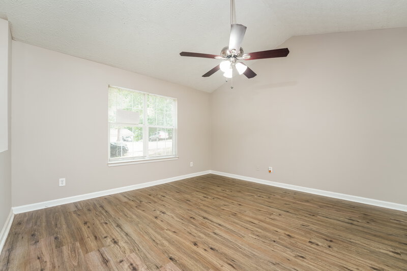 1,845/Mo, 3123 Chapperal Dr Gainesville, GA 30506 Living Room View 2