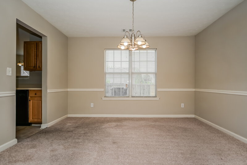 1,965/Mo, 140 Hazelhurst Dr Covington, GA 30016 Dining Room View