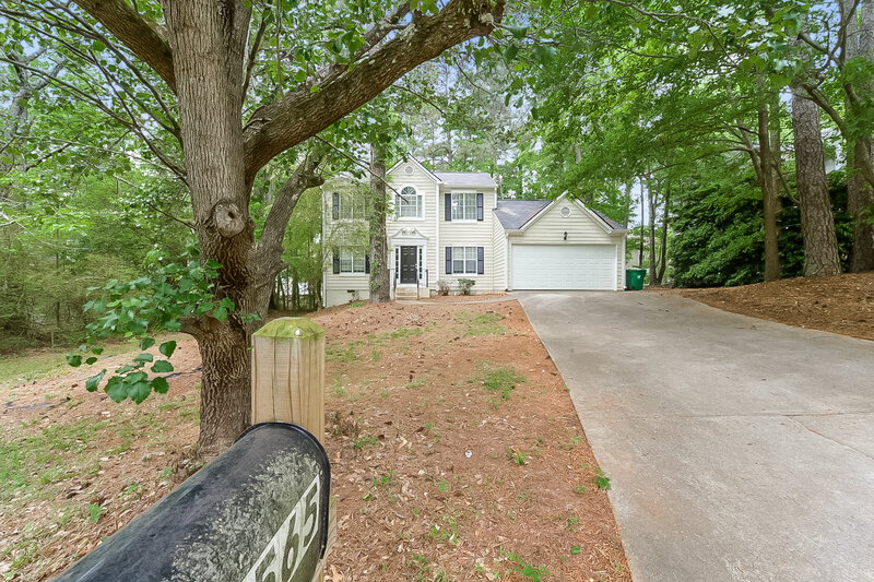 0/Mo, 2565 CLOUD LN Decatur, GA 30034 Front View