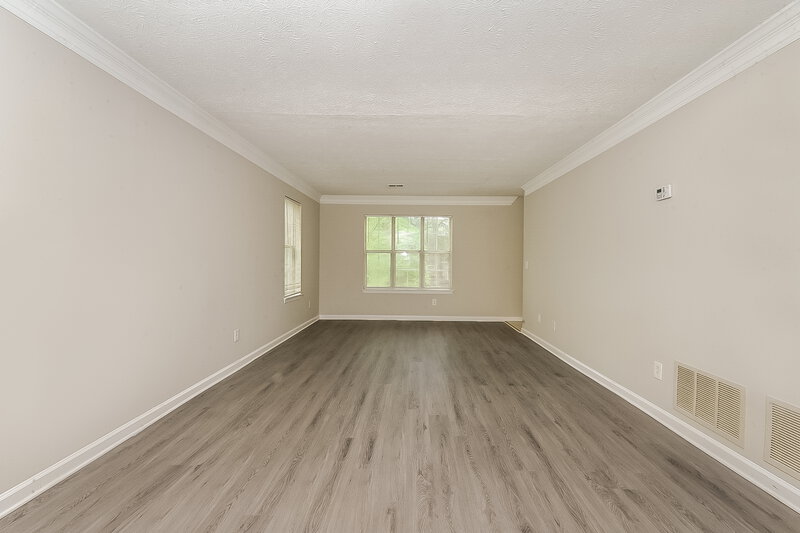 0/Mo, 2565 CLOUD LN Decatur, GA 30034 Family Room View