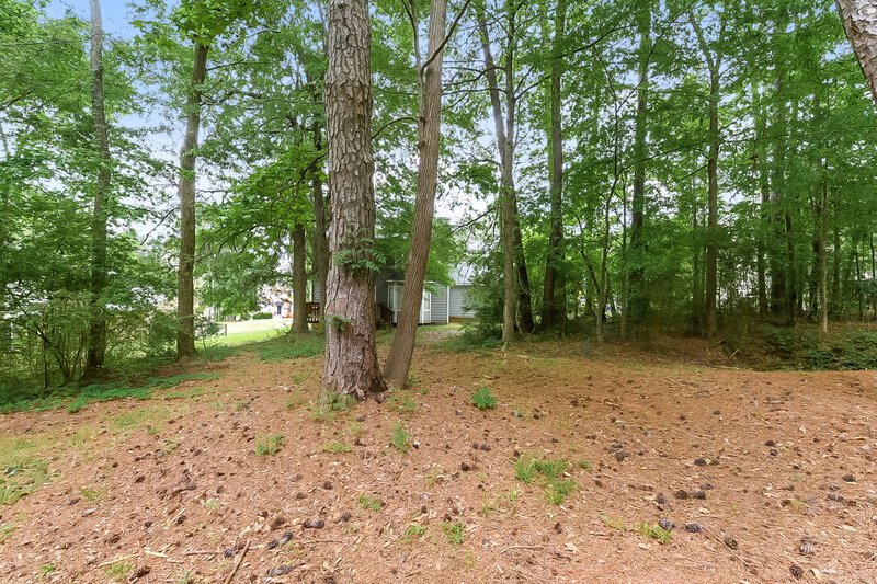 0/Mo, 2565 CLOUD LN Decatur, GA 30034 Exterior View