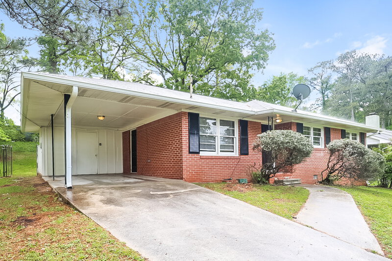 0/Mo, 1647 Lamont Ave Conley, GA 30288 Front View