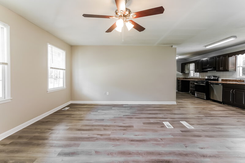 1,595/Mo, 3983 N SHELBY Lane Douglasville, GA 30135 Living Room View 3