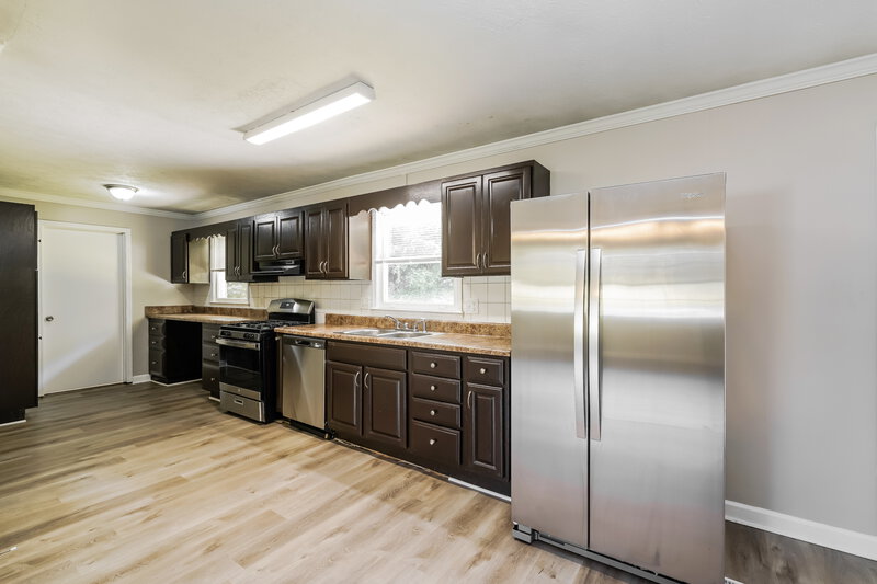 1,595/Mo, 3983 N SHELBY Lane Douglasville, GA 30135 Kitchen View 2