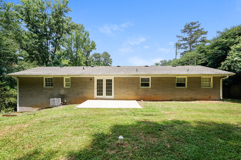 1,595/Mo, 3983 N SHELBY Lane Douglasville, GA 30135 Rear View
