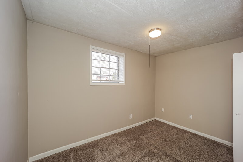 1,745/Mo, 7323 Mockingbird Trl Riverdale, GA 30274 Bedroom View