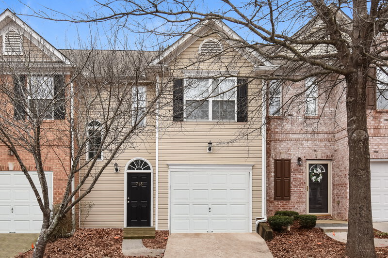 2,800/Mo, 713 Celeste Ln SW Atlanta, GA 30331 External View