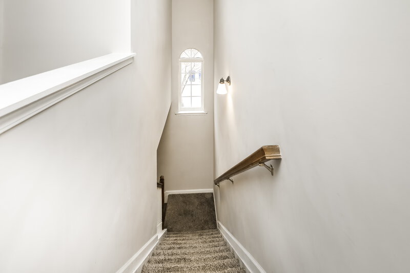 2,800/Mo, 713 Celeste Ln SW Atlanta, GA 30331 Landing View