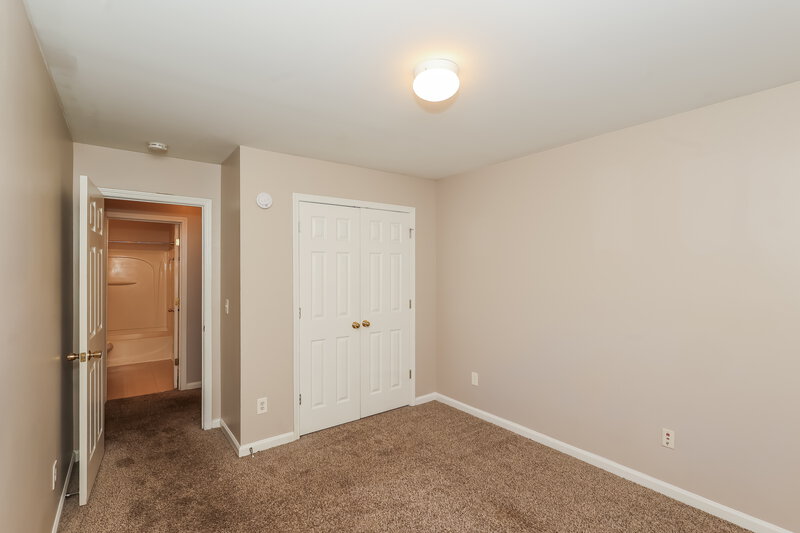 2,325/Mo, 713 Celeste Ln SW Atlanta, GA 30331 Bedroom View 2