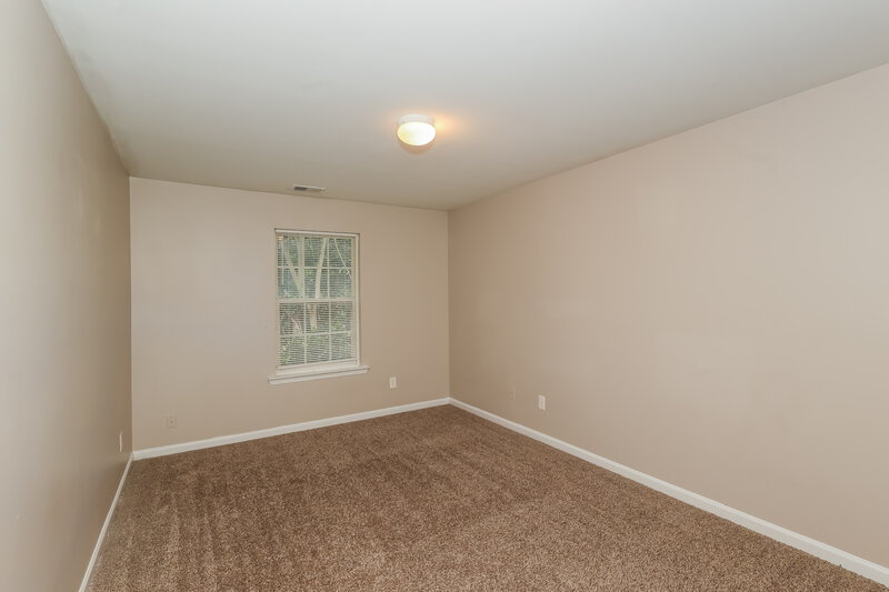 2,325/Mo, 713 Celeste Ln SW Atlanta, GA 30331 Bedroom View 3