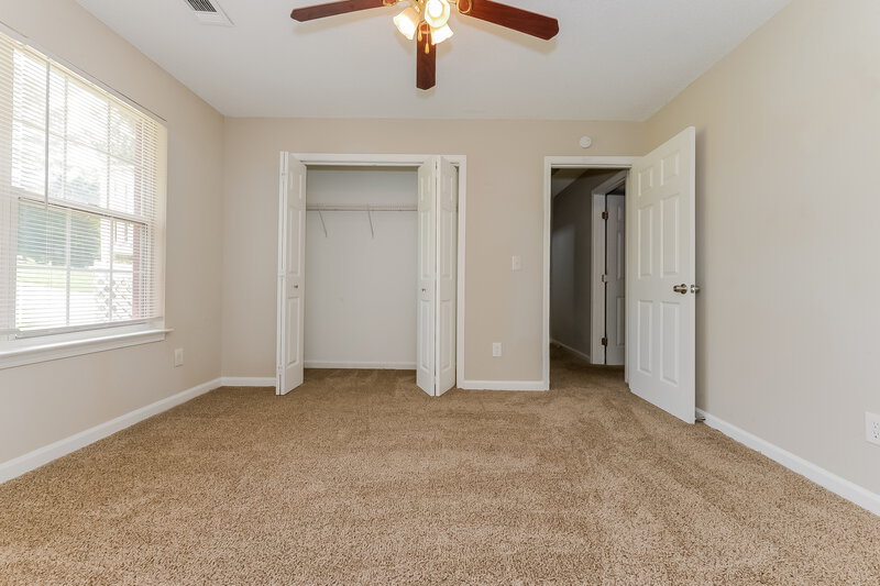 1,945/Mo, 3826 Dogwood Farm Rd Decatur, GA 30034 Master Bedroom View 3