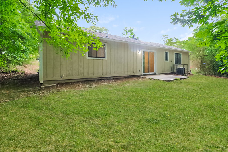 2,290/Mo, 820 Forest Path Stone Mountain, GA 30088 Rear View 2