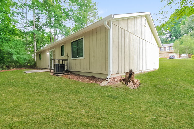 2,290/Mo, 820 Forest Path Stone Mountain, GA 30088 Rear View 3