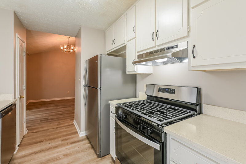 1,825/Mo, 2419 Old Rex Morrow Rd Ellenwood, GA 30294 Kitchen View 2