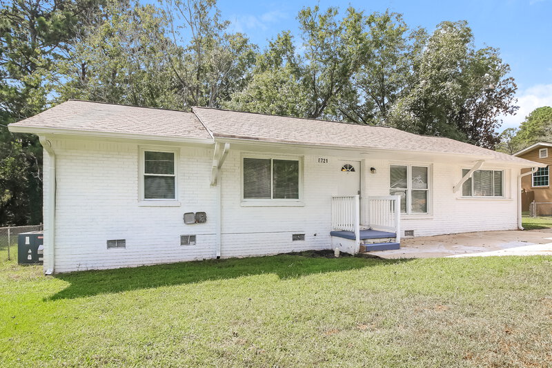 1,655/Mo, 8721 W Bourne Dr Jonesboro, GA 30238 Front View