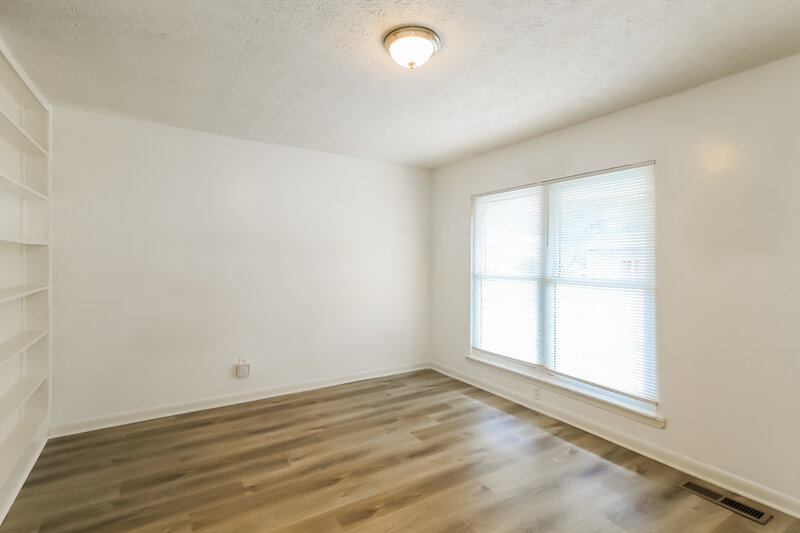 1,655/Mo, 8721 W Bourne Dr Jonesboro, GA 30238 Living Room View