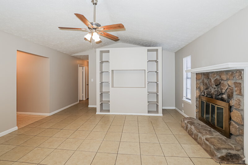 1,695/Mo, 266 Montego Cir Riverdale, GA 30274 Living Room View 2