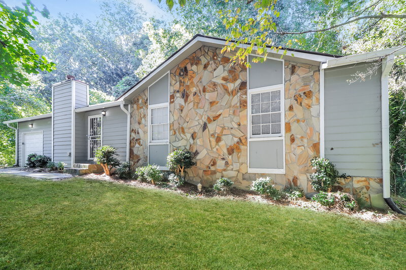 1,760/Mo, 3797 Kathryn Dr SW Atlanta, GA 30331 External View