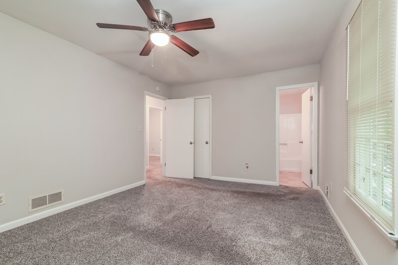 1,760/Mo, 3797 Kathryn Dr SW Atlanta, GA 30331 Main Bedroom View