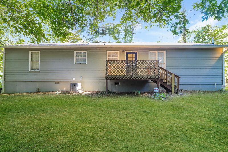 1,760/Mo, 3797 Kathryn Dr SW Atlanta, GA 30331 Rear View 2