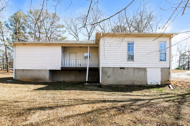 1,625/Mo, 120 Mann Blvd Stockbridge, GA 30281 Rear View