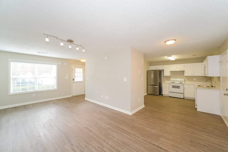 1,770/Mo, 2150 Ivy Lane Union City, GA 30291 Dining Room View