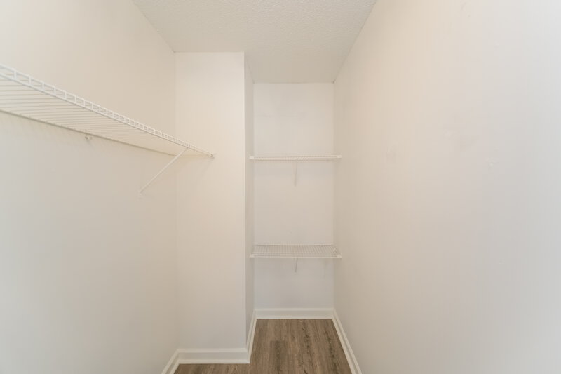 1,770/Mo, 2150 Ivy Lane Union City, GA 30291 Walk In Closet View