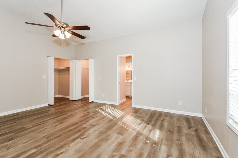 2,015/Mo, 3297 Owens Meadow Ln NW Kennesaw, GA 30152 Main Bedroom View 2