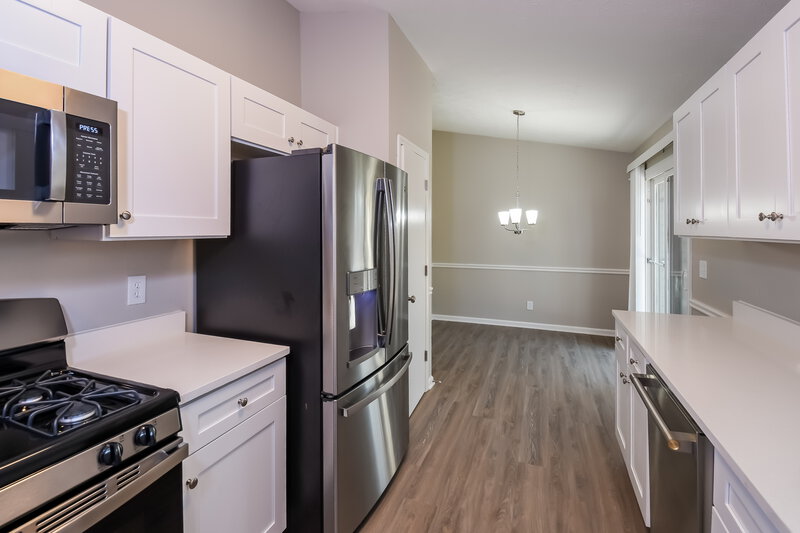 2,990/Mo, 4792 Rock Island Ln NW Acworth, GA 30102 Kitchen View 2