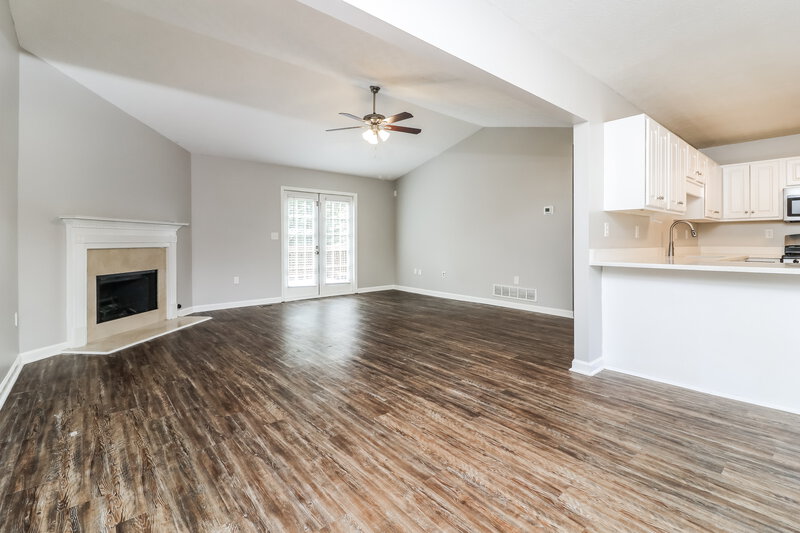 2,010/Mo, 6376 Melrose St Douglasville, GA 30134 Living Room View