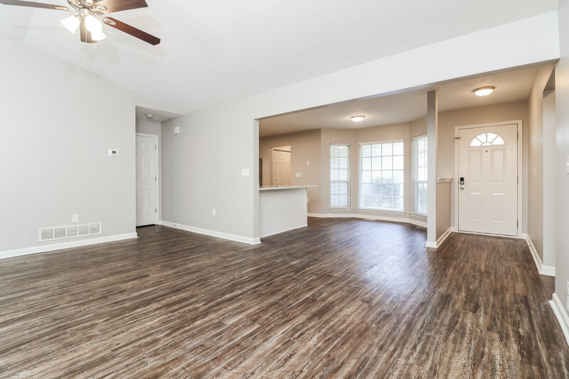 2,010/Mo, 6376 Melrose St Douglasville, GA 30134 Living Room View 2