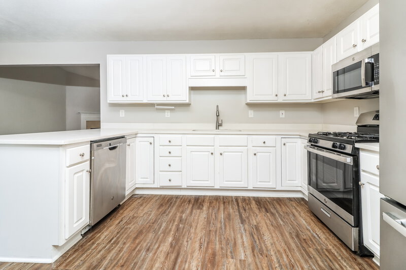 2,010/Mo, 6376 Melrose St Douglasville, GA 30134 Kitchen View