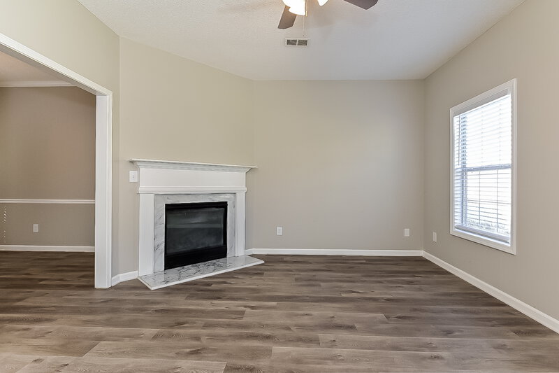 1,955/Mo, 1603 Blossom Dr Atlanta, GA 30349 Living Room View