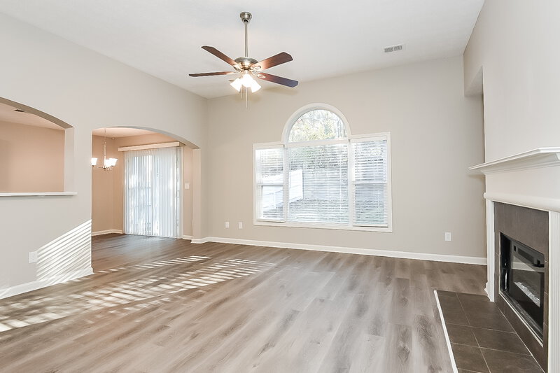 2,850/Mo, 2753 Northgate Way Nw, Acworth, GA 30101 Living Room View 3