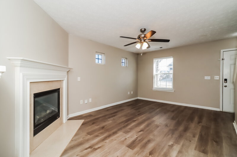 1,770/Mo, 248 Silver Ridge Dr Dallas, GA 30157 Living Room View 2