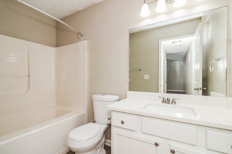 1,770/Mo, 248 Silver Ridge Dr Dallas, GA 30157 Main Bathroom View
