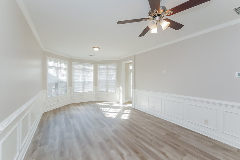 2,355/Mo, 184 Greenview Dr Newnan, GA 30265 Living Room View 3