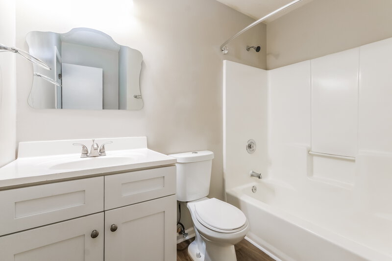 2,215/Mo, 4163 Shiloh Ridge Trl Nw Kennesaw, GA 30144 Bathroom View