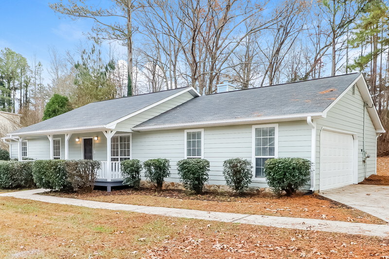 1,900/Mo, 30 Cowan Trl Stockbridge, GA 30281 Front View