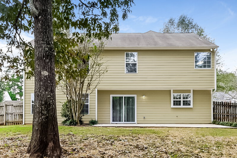 2,820/Mo, 74 Greenland Dr McDonough, GA 30253 Rear View