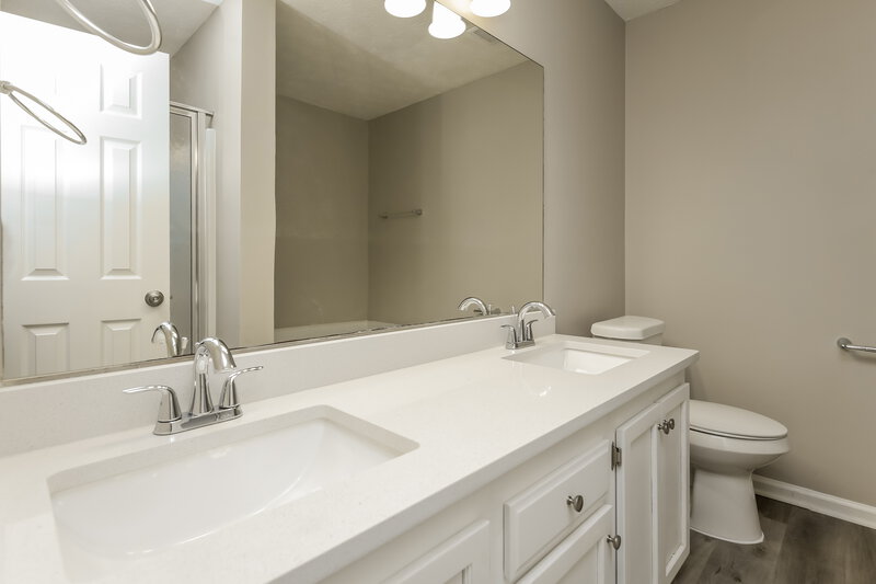 2,450/Mo, 3015 Ansley Ridge Ct Snellville, GA 30078 Main Bathroom View
