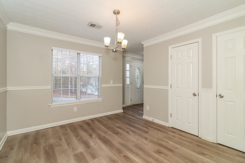 1,835/Mo, 5875 Bellingrath Way Lithonia, GA 30058 Dining Room View