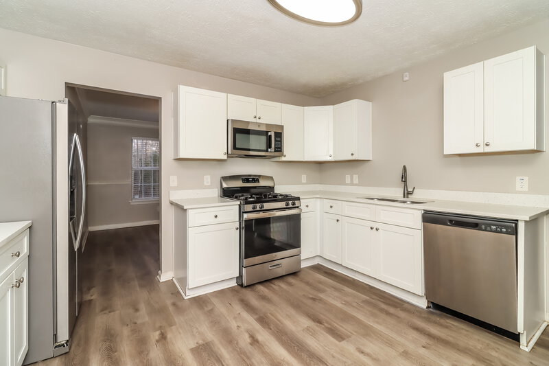 1,835/Mo, 5875 Bellingrath Way Lithonia, GA 30058 Kitchen View