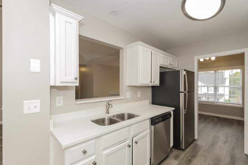 1,850/Mo, 159 Richmond Dr Hiram, GA 30141 Kitchen View 2