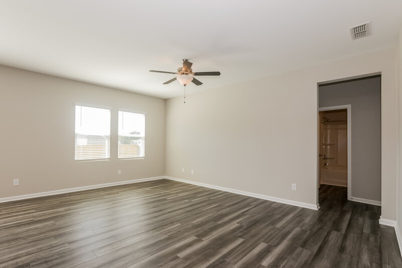 2,635/Mo, 3999 Kendrick Circle Loganville, GA 30052 Living Room View