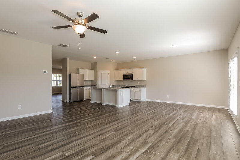 2,635/Mo, 3999 Kendrick Circle Loganville, GA 30052 Living Room View 2